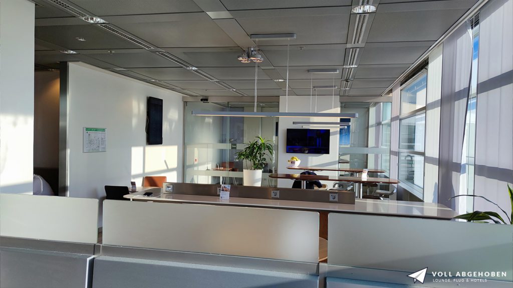Lufthansa Hamburg Senator Lounge Innenbereich