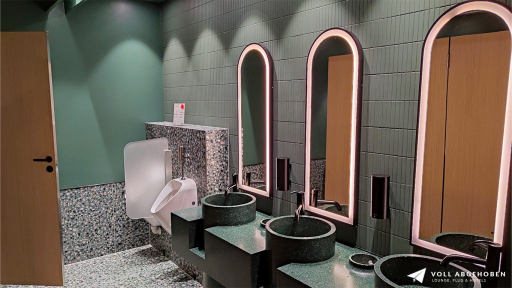 Plaza Premium Helsinki Lounge Toiletten
