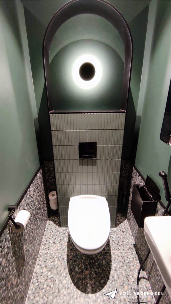 Plaza Premium Helsinki Lounge Toiletten